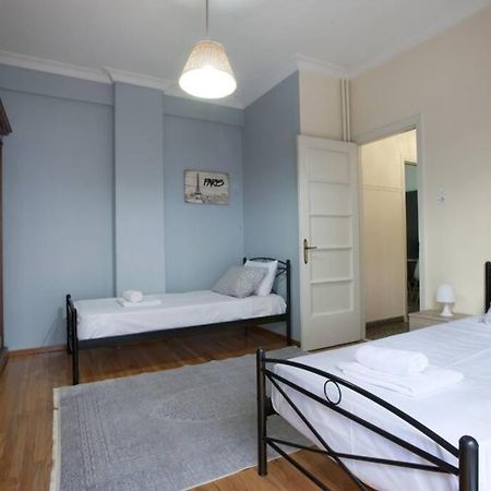 Three Bedrooms Apartment At The Center Of Атина Екстериор снимка