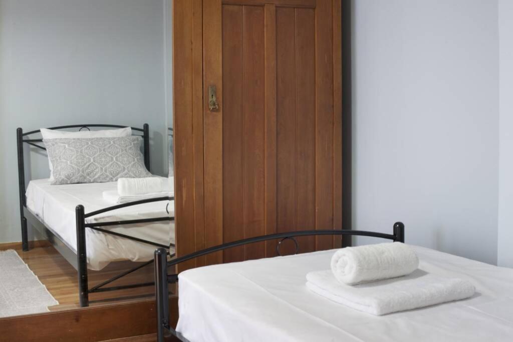 Three Bedrooms Apartment At The Center Of Атина Екстериор снимка
